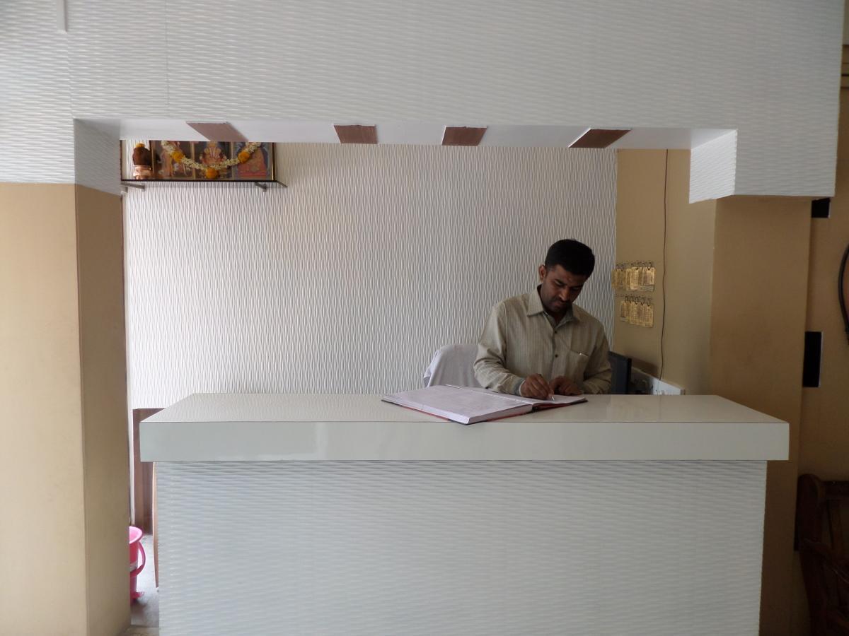 Parvat Lodge Ahmednagar Extérieur photo
